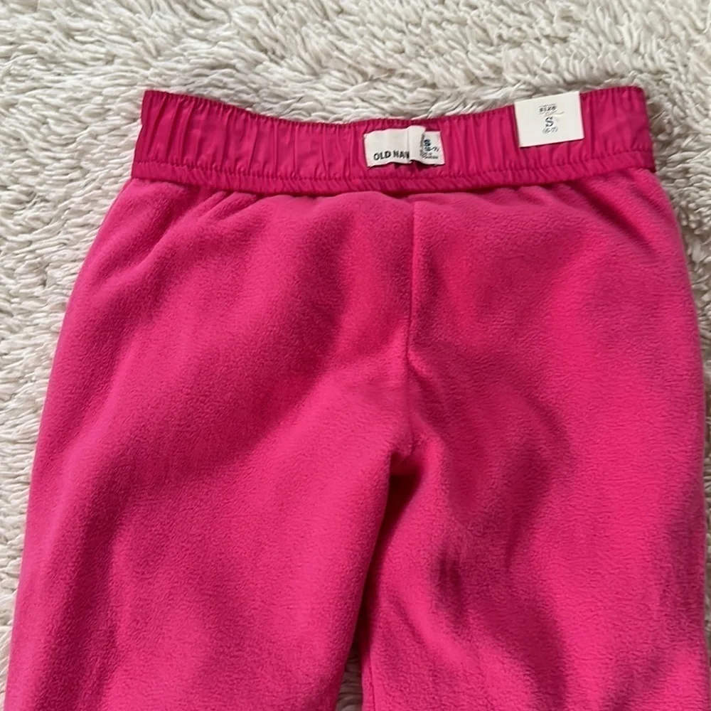 🤗- NWT Old navy girl classic ruse straight pants size 6-7